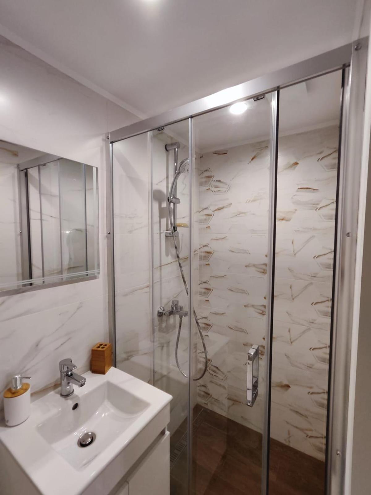 The Modern Life With Terrace Apartment