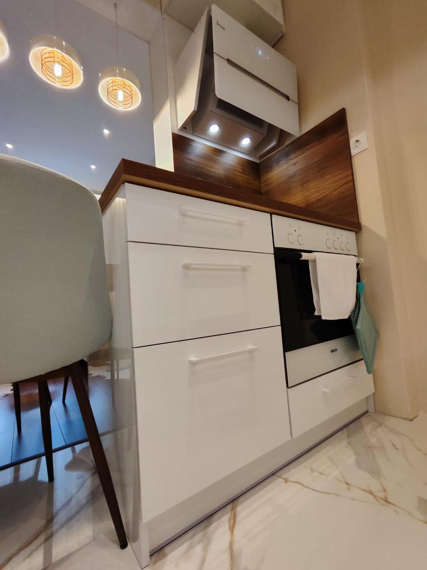The Modern Life With Terrace Apartment *